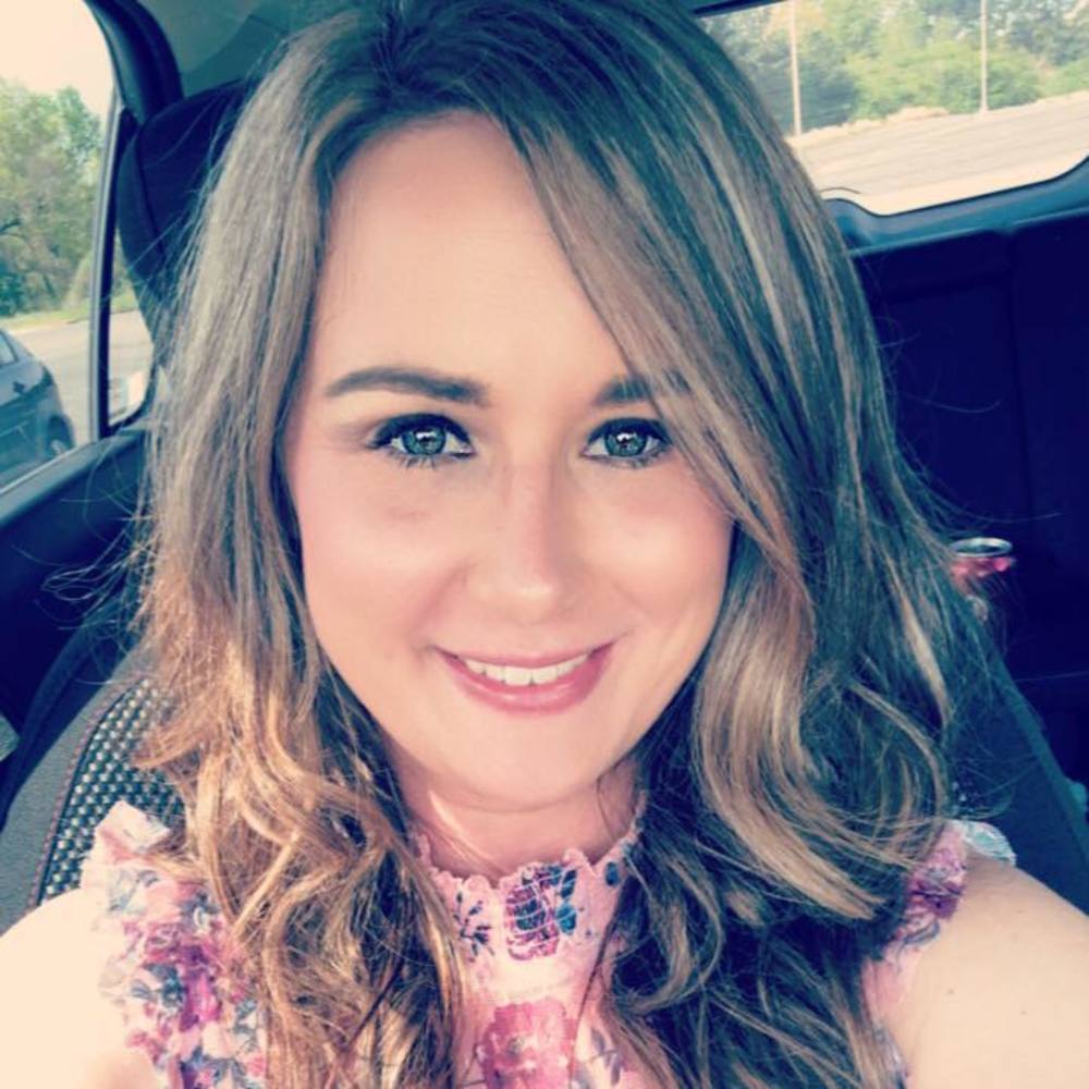 Meet your Posher, Carrie